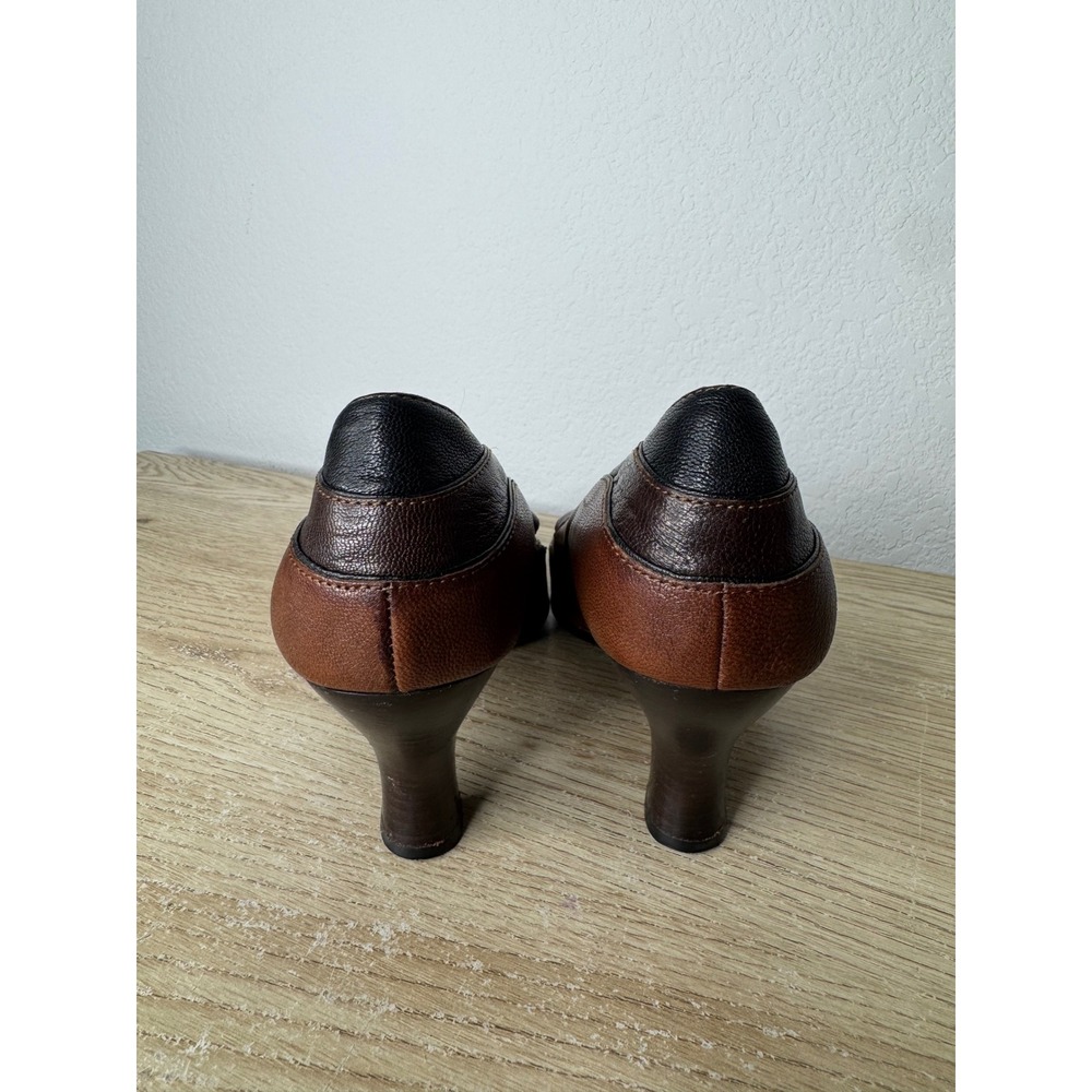 Sofft Brown Leather Mary Jane Pumps Round Toe Button Strap Heels Womens Size 8 M - Picture 11 of 16